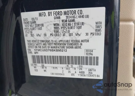 2011 Ford Escape Xlt z USA, uszkodzony, nr VIN 1FMCU0D76BKB95212